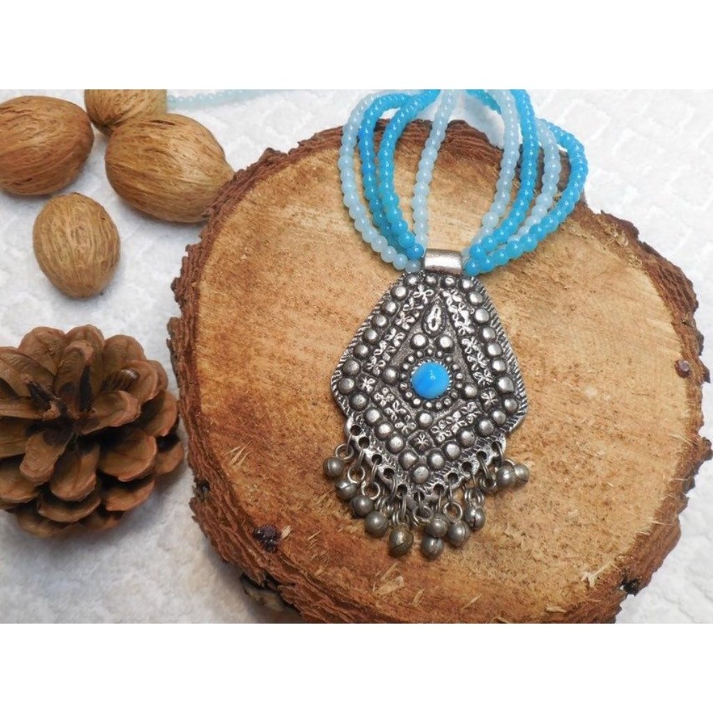 Blue Necklace With Metal Pendant 22$